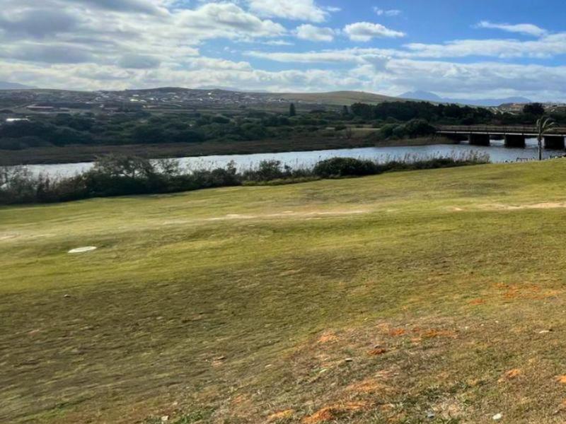 0 Bedroom Property for Sale in Hartenbos Heuwels Western Cape